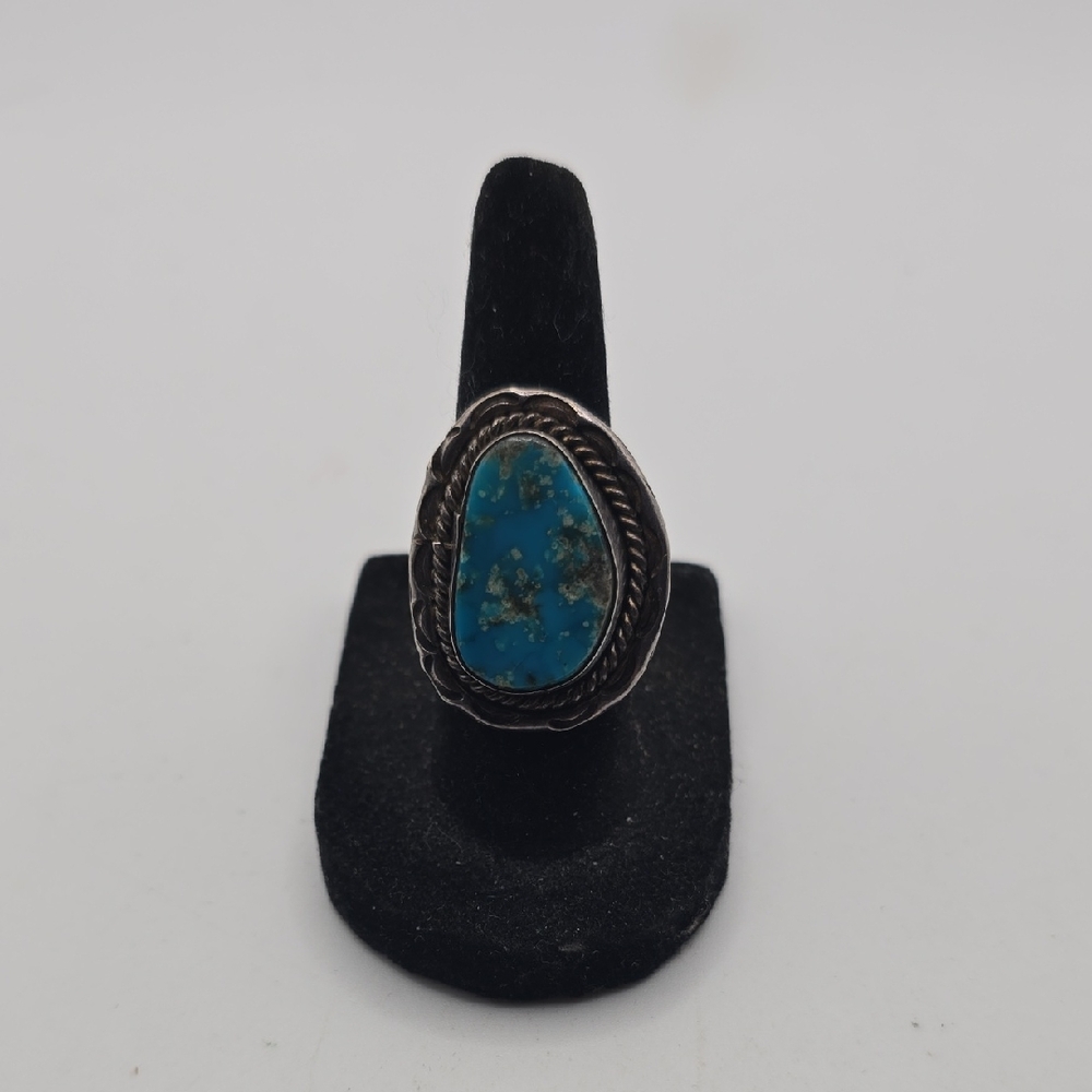 Native American Turquoise Silver Ring Unsigned